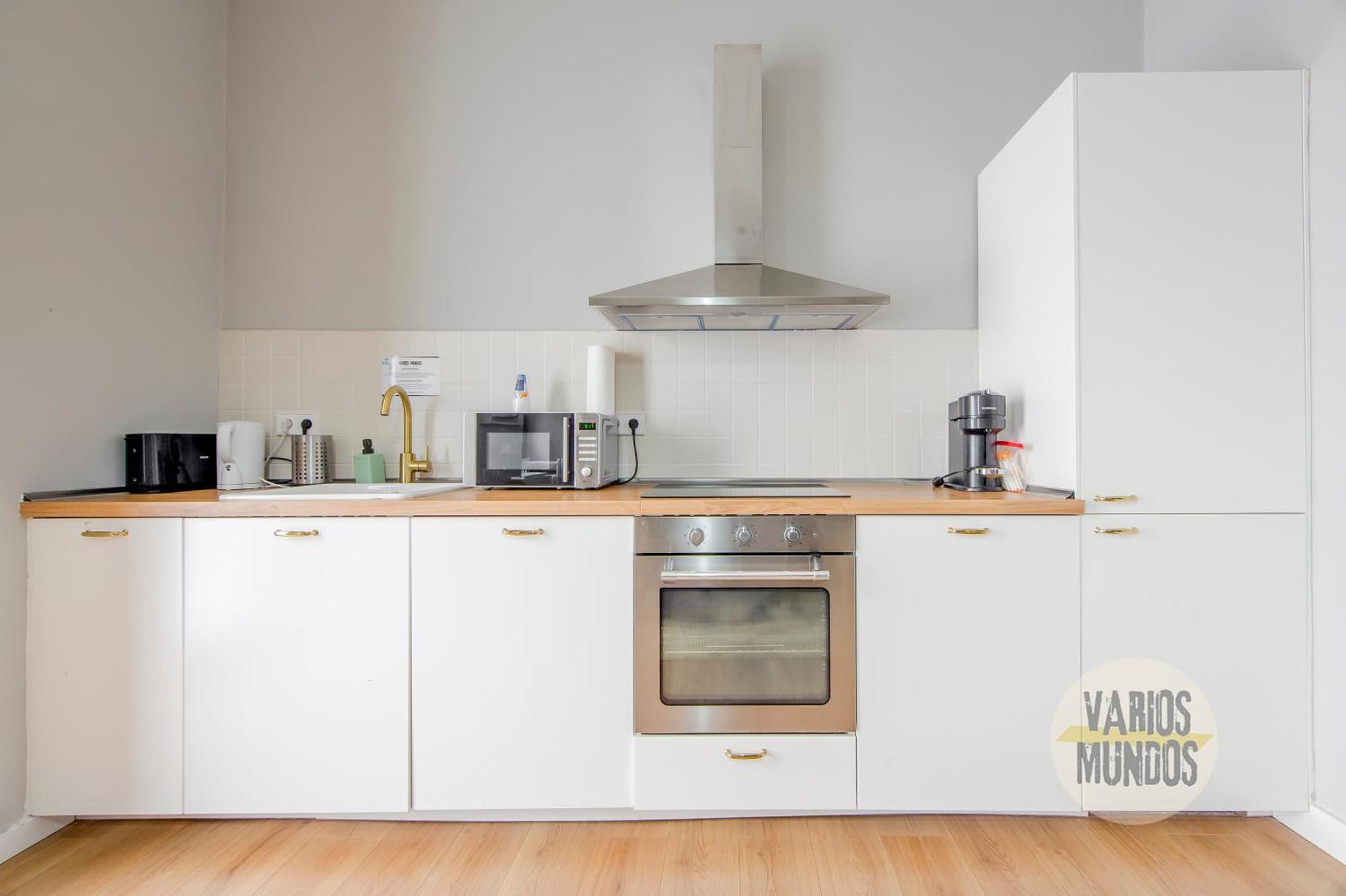Modern Apt & Cool Interior Design A 20 Metros Del Retiro E1 Madrid Exterior foto